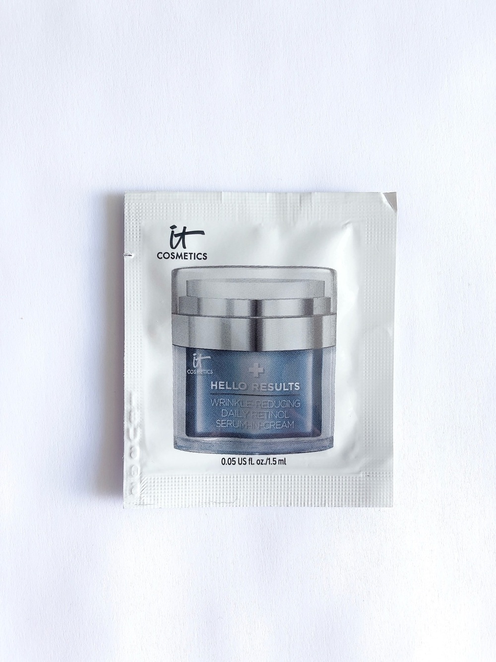 10/$10 it cosmetics wrinkle reducing daily retinol serum cream